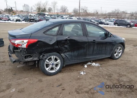 2014 Ford Focus Se z USA, uszkodzony, nr VIN 1FADP3F25EL189571